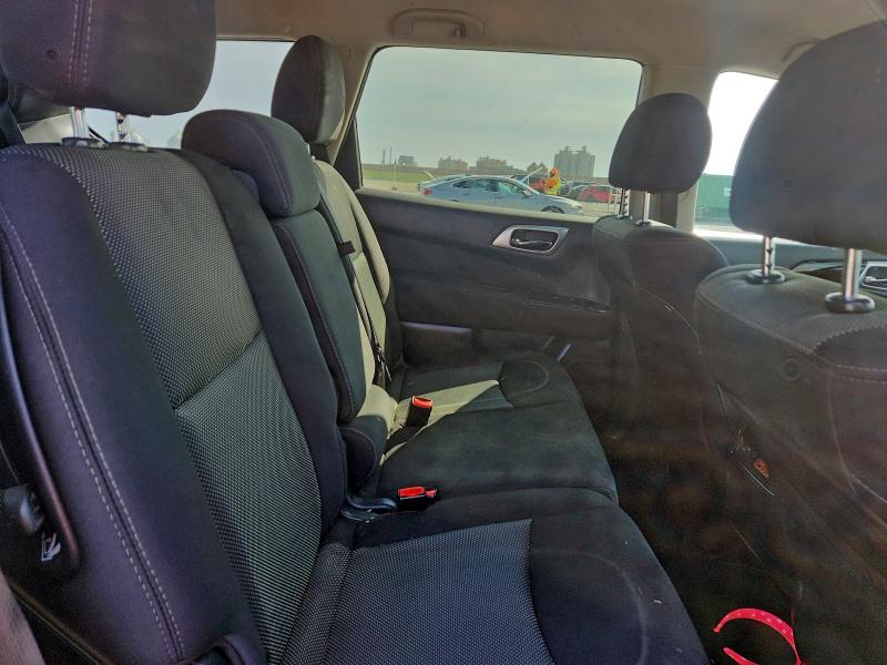 Photo 11 from auction – 2017 NISSAN PATHFINDER with VIN 5N1DR2MN4HC690530