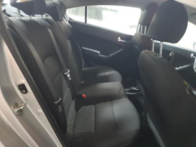 Photo 10 from auction – 2016 KIA FORTE LX with VIN KNAFK4A60G5602678