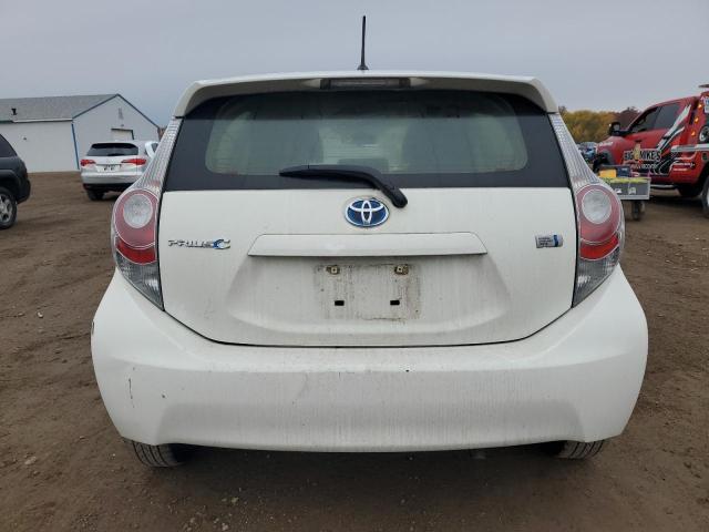 Photo 6 from auction – 2012 TOYOTA PRIUS C with VIN JTDKDTB31C1027826