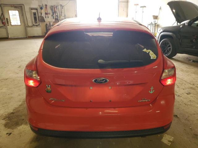 Photo 6 from auction – 2014 FORD FOCUS SE with VIN 1FADP3K26EL392135