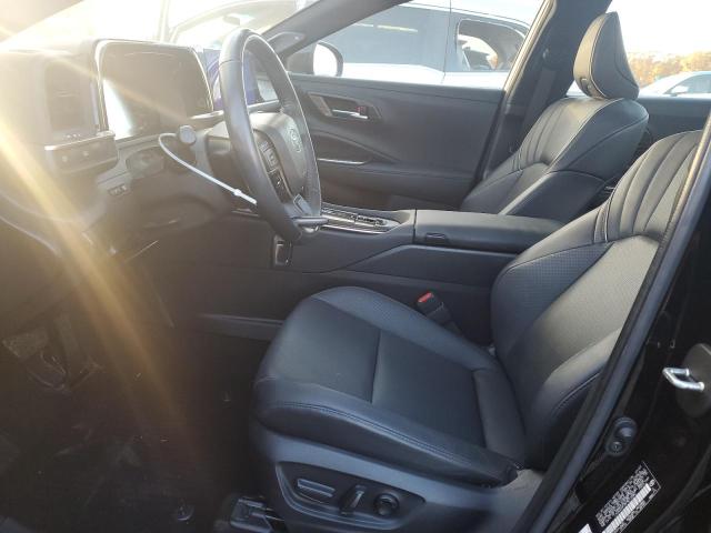 Photo 7 from auction – 2023 TOYOTA CROWN XLE with VIN JTDAAAAF3P3013280