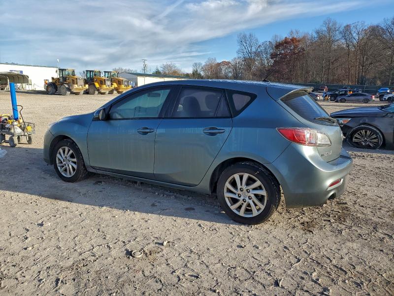 Photo 2 from auction – 2012 MAZDA 3 I with VIN JM1BL1L74C1683639