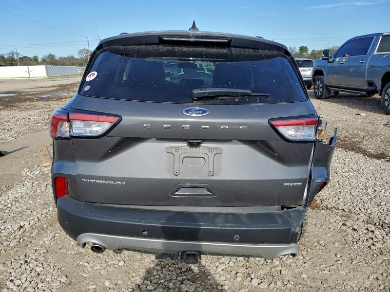 Photo 6 from auction – 2022 FORD ESCAPE TIT with VIN 1FMCU9J99NUB96003