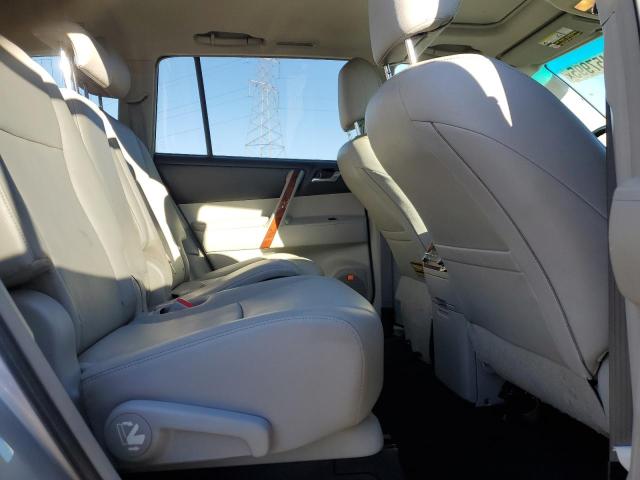 Photo 11 from auction – 2011 TOYOTA HIGHLANDER with VIN JTEDC3EH8B2001862