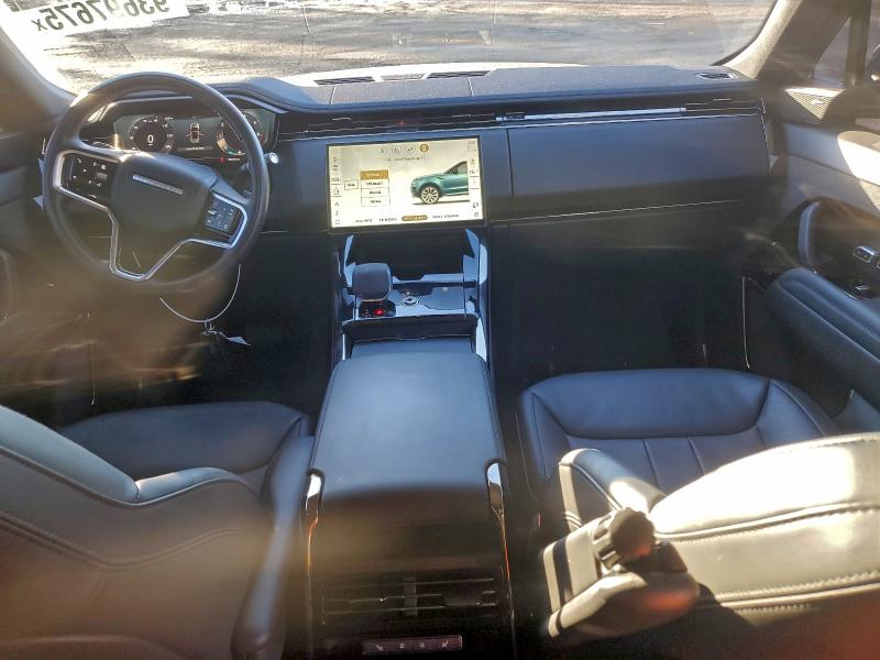 Photo 8 from auction – 2024 LAND ROVER RANGE ROVE with VIN SAL1P9EU3RA194944