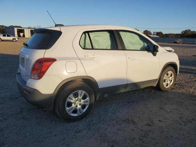 Photo 3 from auction – 2016 CHEVROLET TRAX LS with VIN KL7CJKSB2GB665756