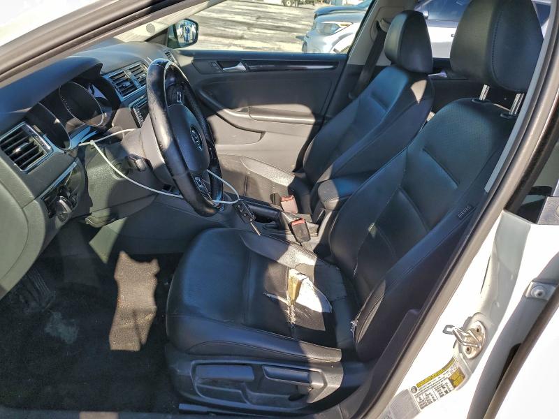 Photo 7 from auction – 2016 VOLKSWAGEN JETTA SEL with VIN 3VWL17AJ4GM307282