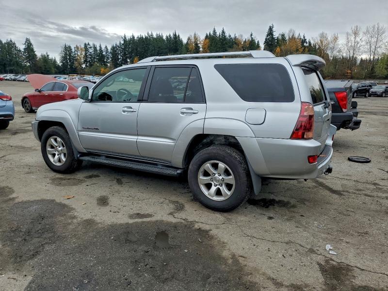 Photo 2 from auction – 2004 TOYOTA 4RUNNER SR with VIN JTEBU14R048027553