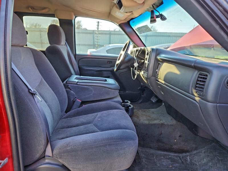 Photo 10 from auction – 2006 CHEVROLET SILVERADO with VIN 1GCEC19V86Z197764