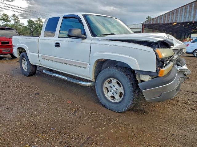 Photo 4 from auction – 2004 CHEVROLET SILVERADO with VIN 1GCEK19T24E322683
