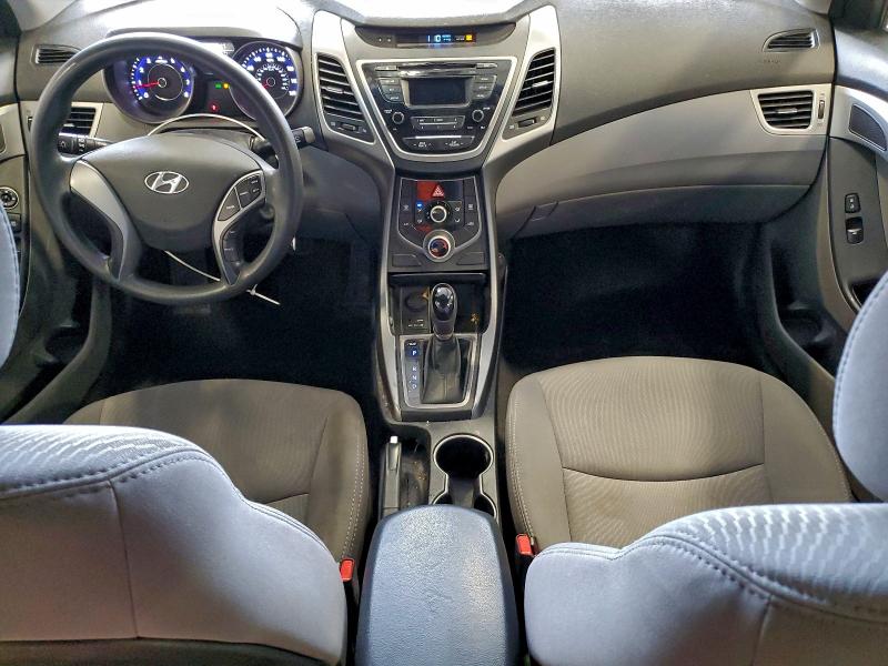 Photo 8 from auction – 2016 HYUNDAI ELANTRA SE with VIN 5NPDH4AE0GH696903