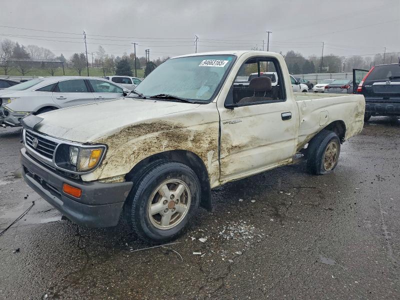 TOYOTA TACOMA 1995 with VIN 4TAUN41B0SZ043189 - Photo from auction