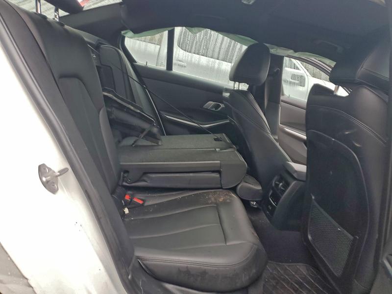 Photo 10 from auction – 2022 BMW 330XI with VIN 3MW5R7J09N8C62435