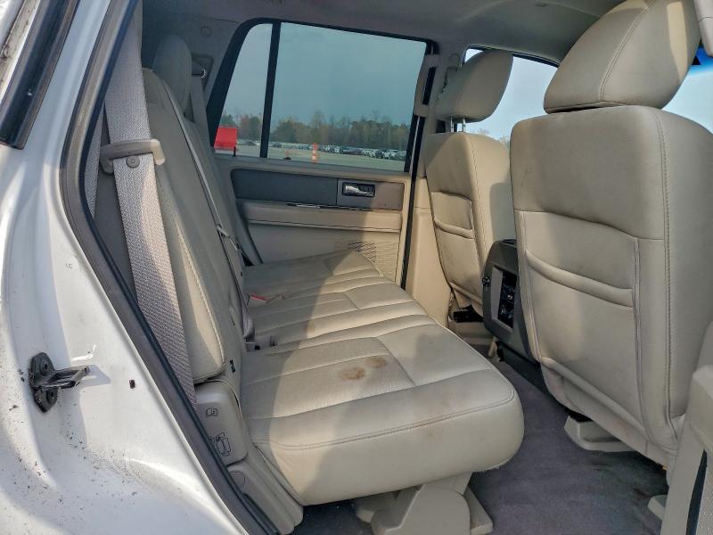 Photo 11 from auction – 2011 FORD EXPEDITION with VIN 1FMJU1G5XBEF00118