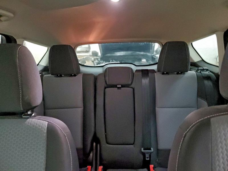 Photo 10 from auction – 2017 FORD ESCAPE with VIN 1FMCU9GD5HUB23971