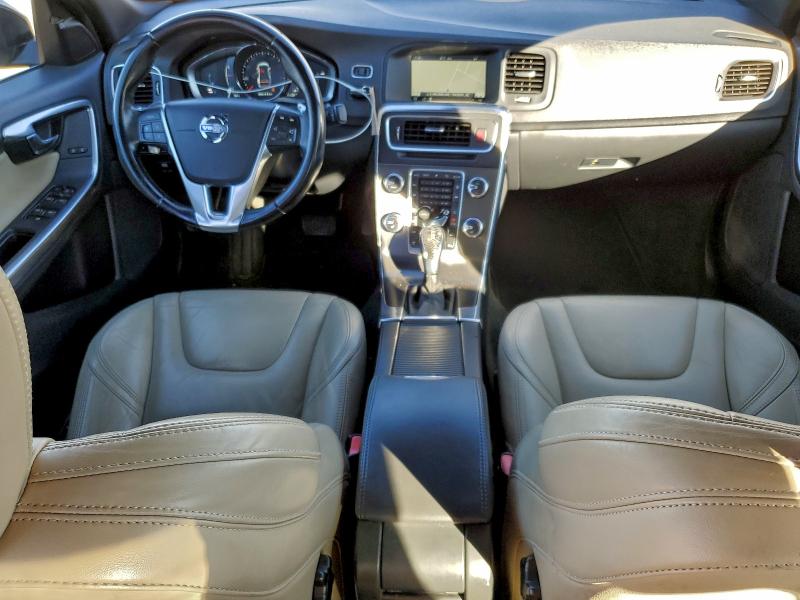 Photo 8 from auction – 2015 VOLVO S60 PREMIE with VIN YV126MFK6F2335729