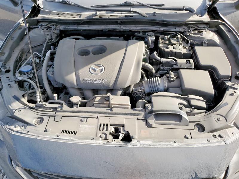 Photo 11 from auction – 2018 MAZDA 3 TOURING with VIN 3MZBN1V38JM227175
