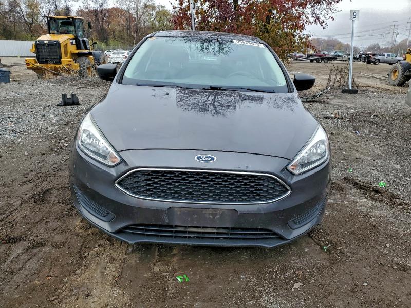 Photo 5 from auction – 2015 FORD FOCUS S with VIN 1FADP3E25FL322350
