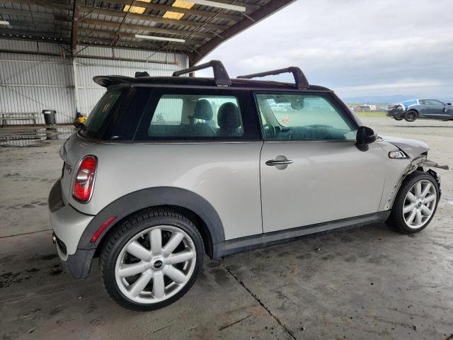 Photo 3 from auction – 2011 MINI COOPER S with VIN WMWSV3C58BTY12860