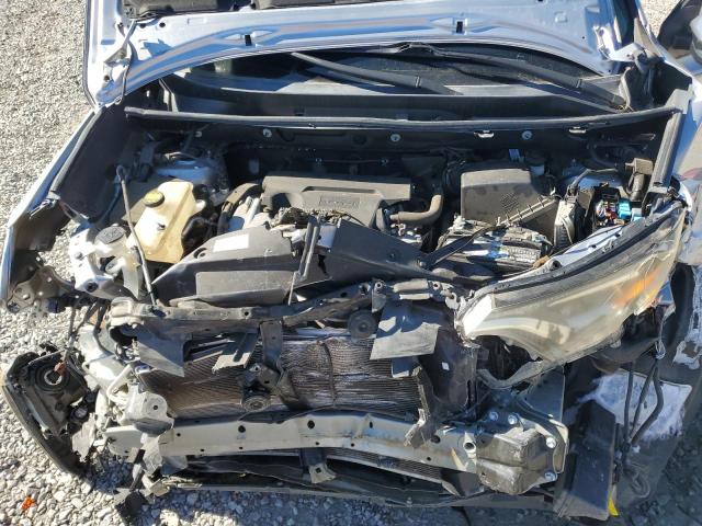 Photo 12 from auction – 2017 TOYOTA RAV4 XLE with VIN 2T3RFREV8HW636946