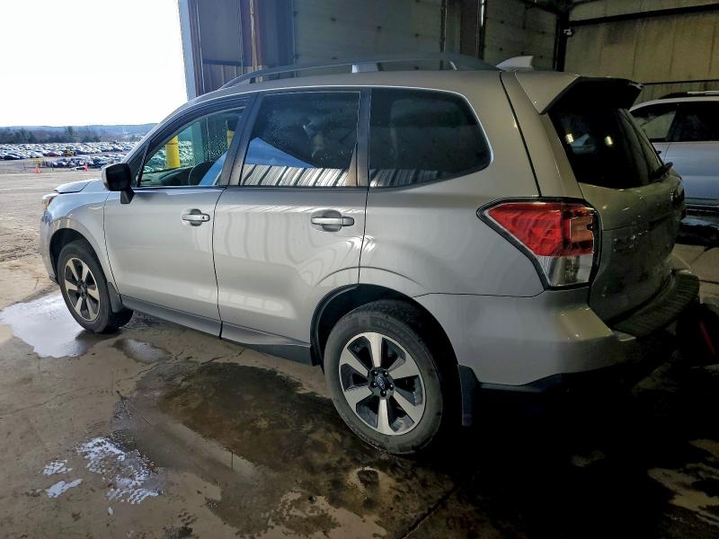 Photo 2 from auction – 2018 SUBARU FORESTER 2 with VIN JF2SJAECXJH470295