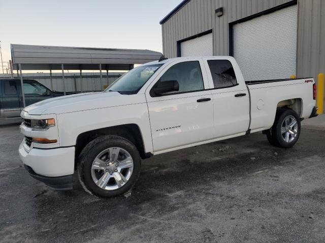 CHEVROLET SILVERADO 2018 with VIN 1GCVKPEC3JZ262023 - Photo from auction