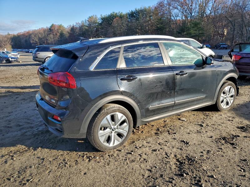 Photo 3 from auction – 2022 KIA NIRO S with VIN KNDCC3LG8N5149717