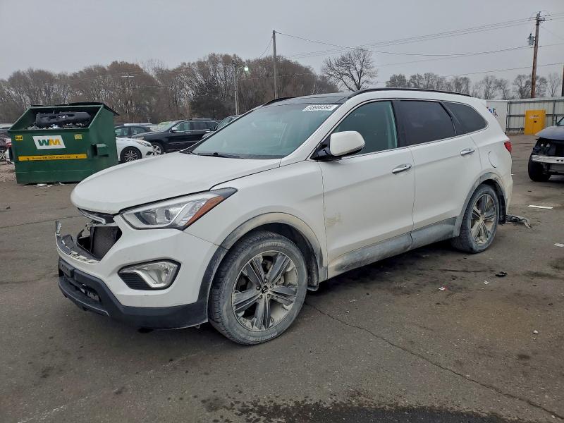 HYUNDAI SANTA FE S 2016 with VIN KM8SRDHF7GU155271 - Photo from auction