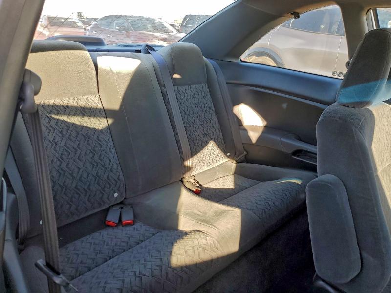 Photo 10 from auction – 2002 HONDA CIVIC with VIN 1HGEM22592L019972