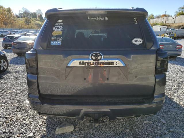 Photo 6 from auction – 2011 TOYOTA 4RUNNER SR with VIN JTEBU5JR9B5066832
