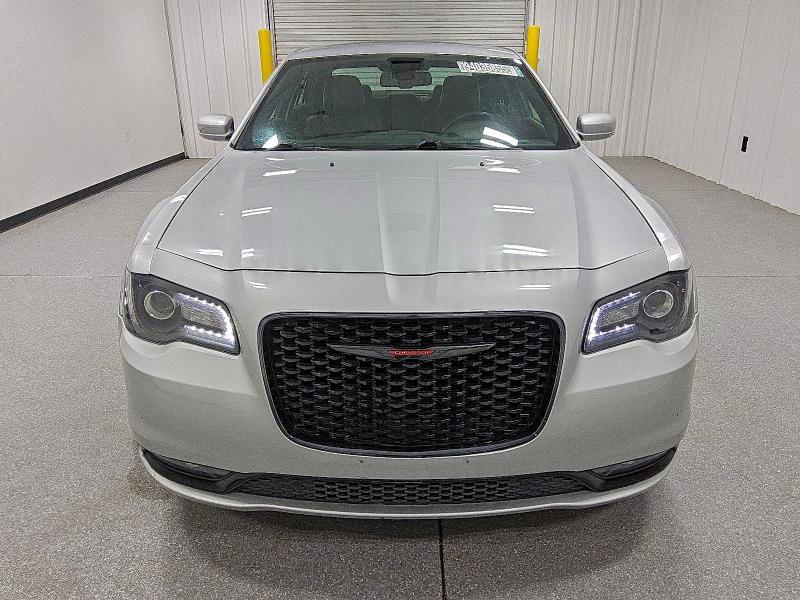 Photo 5 from auction – 2021 CHRYSLER 300 S with VIN 2C3CCABG5MH537442