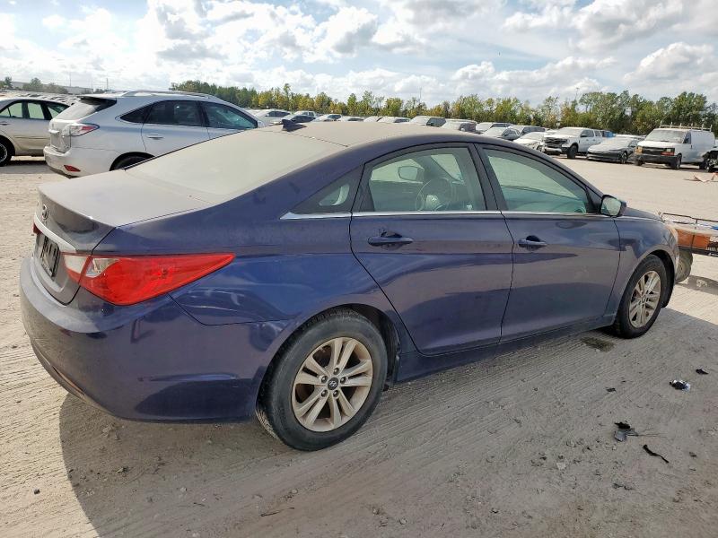 Photo 3 from auction – 2013 HYUNDAI SONATA GLS with VIN 5NPEB4AC6DH788940