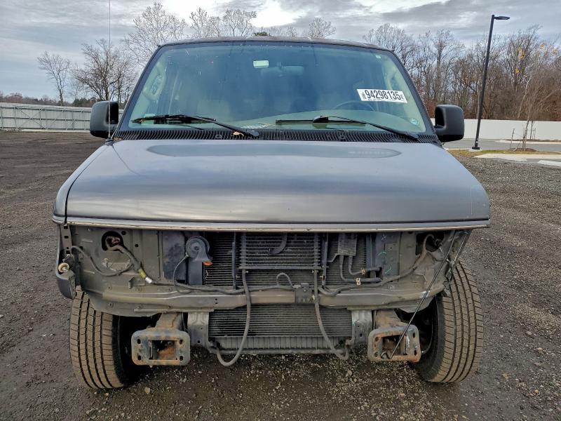 Photo 5 from auction – 2004 FORD ECONOLINE with VIN 1FDRE14W54HB18366