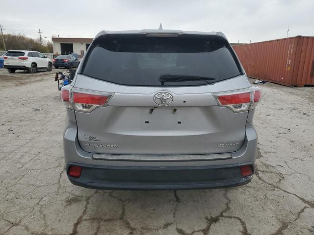 Photo 6 from auction – 2015 TOYOTA HIGHLANDER with VIN 5TDJKRFH2FS115902