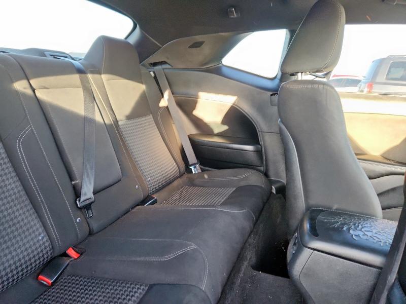 Photo 10 from auction – 2015 DODGE CHALLENGER with VIN 2C3CDZAGXFH739760