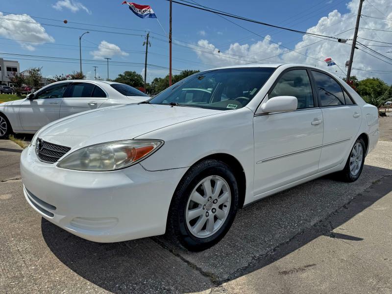 Photo 2 from auction – 2002 TOYOTA CAMRY LE with VIN 4T1BE32K52U027812