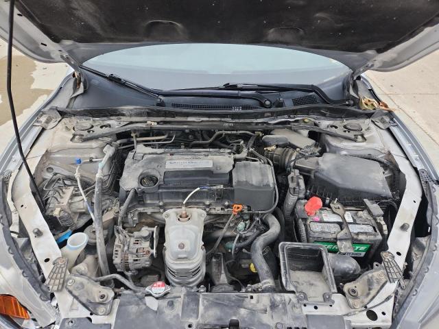 Photo 11 from auction – 2015 HONDA ACCORD EXL with VIN 1HGCR2F81FA103105