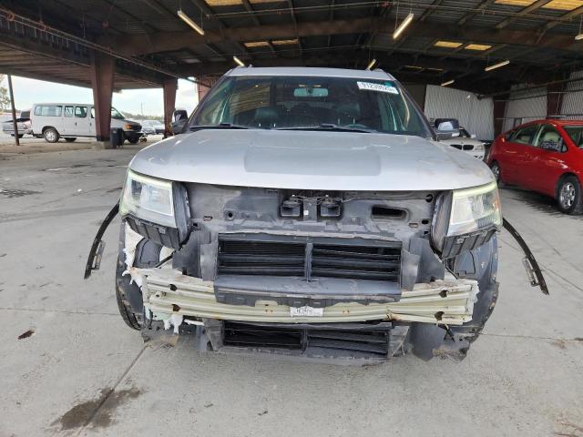 Photo 5 from auction – 2017 FORD EXPLORER X with VIN 1FM5K7D85HGB64495