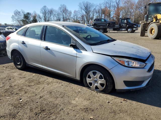 Photo 4 from auction – 2016 FORD FOCUS S with VIN 1FADP3E24GL201472