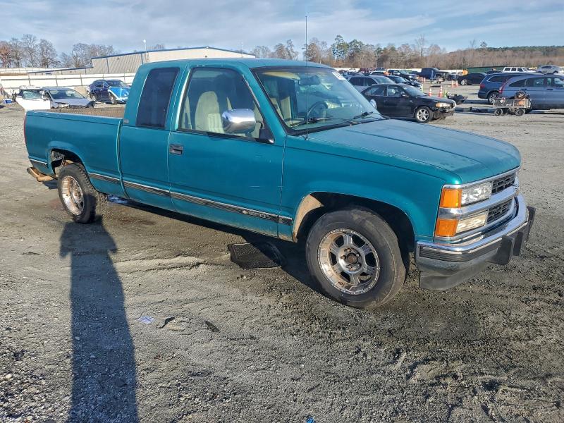 Photo 4 from auction – 1994 CHEVROLET GMT-400 C1 with VIN 2GCEC19K9R1267677