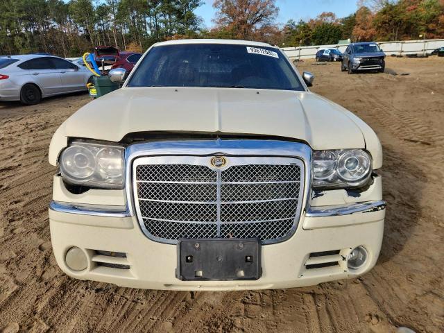 Photo 5 from auction – 2009 CHRYSLER 300 LIMITE with VIN 2C3KA33V09H565831