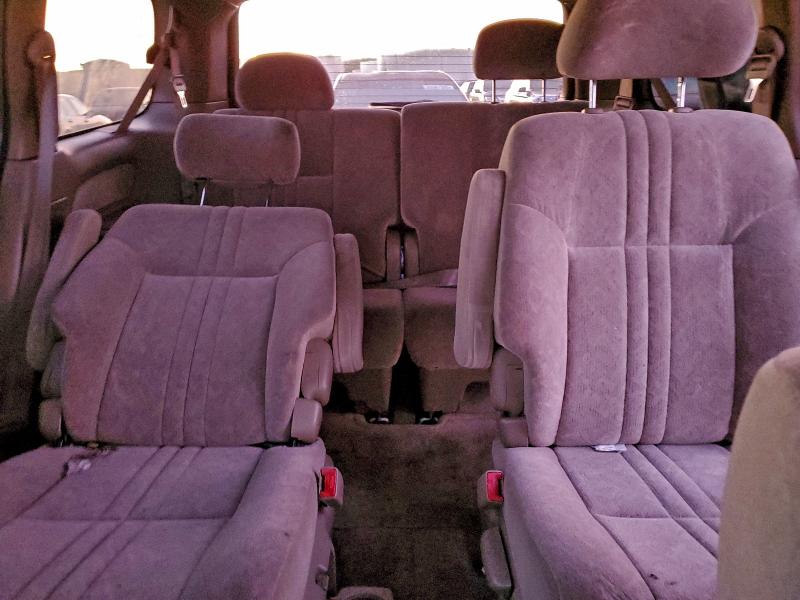 Photo 10 from auction – 2000 TOYOTA SIENNA LE with VIN 4T3ZF13C2YU228011