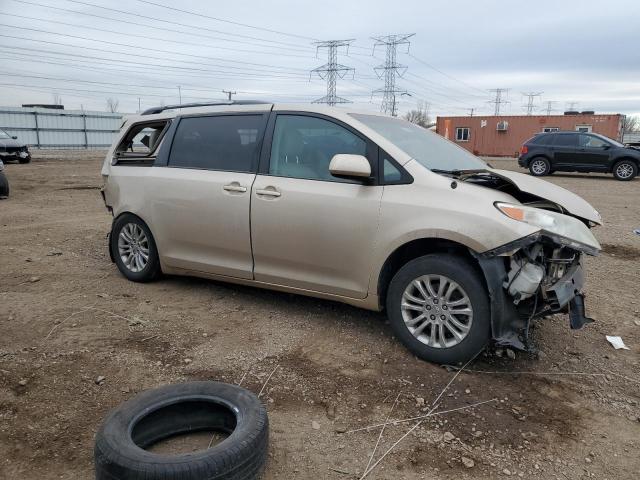 Photo 4 from auction – 2013 TOYOTA SIENNA XLE with VIN 5TDYK3DC2DS297732