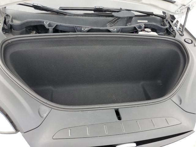 Photo 12 from auction – 2022 TESLA MODEL X with VIN 7SAXCBE63NF357327