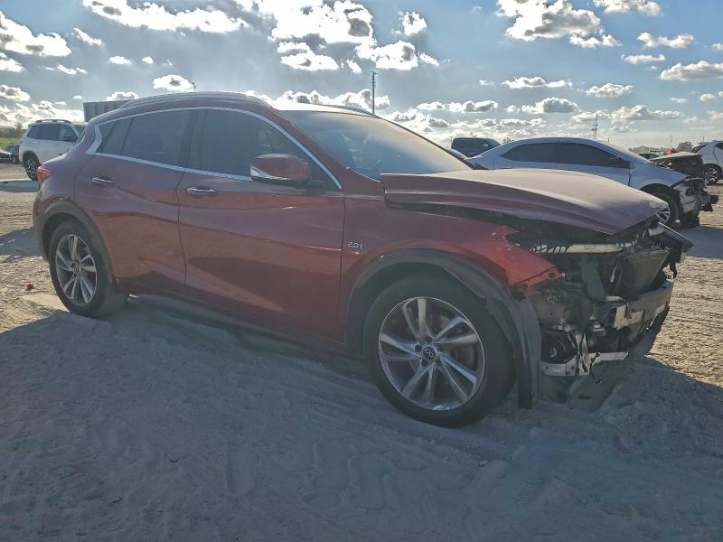 Photo 4 from auction – 2017 INFINITI QX30 BASE with VIN SJKCH5CP9HA030175