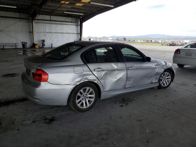 Photo 3 from auction – 2006 BMW 325 I with VIN WBAVB13556PT13281