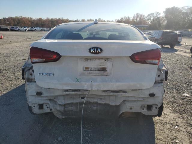 Photo 6 from auction – 2017 KIA FORTE LX with VIN 3KPFK4A77HE096252