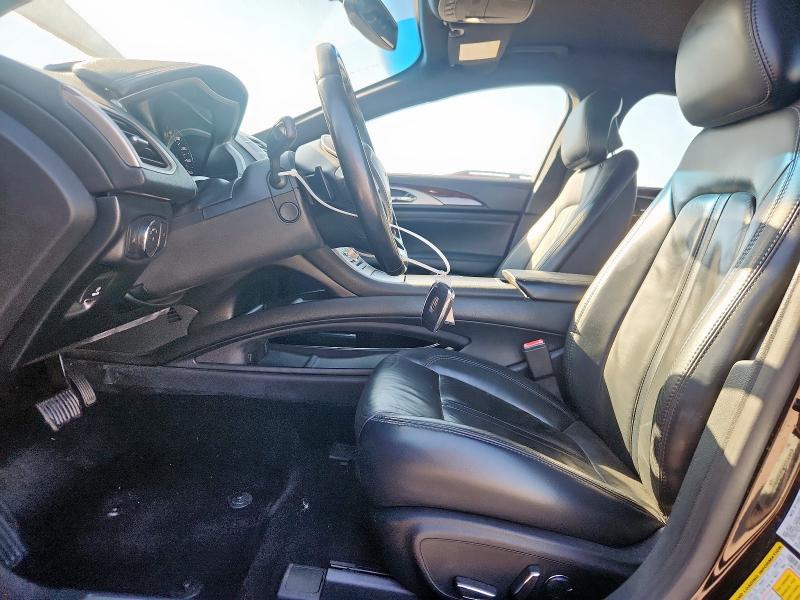 Foto 7 de la subasta – 2017 LINCOLN MKZ SELECT con VIN 3LN6L5C92HR655616