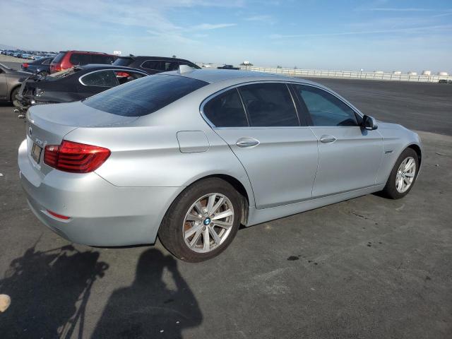 Photo 3 from auction – 2016 BMW 528 I with VIN WBA5A5C50GD529391