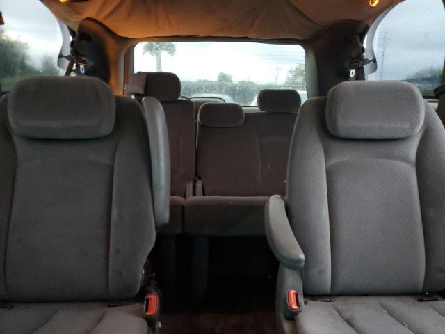 Photo 10 from auction – 2005 DODGE GRAND CARA with VIN 2D4GP44L35R190625